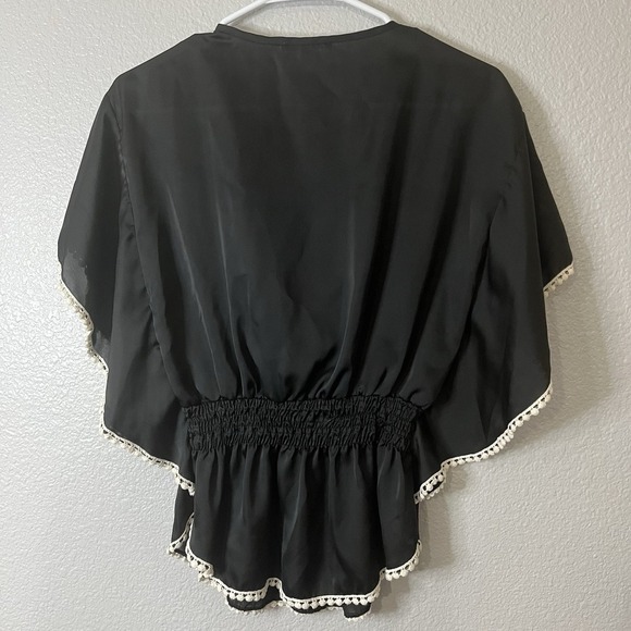 Silvergate Boho Embroidered Lace Top With Smocked Waist Size Small - Picture 2 of 5